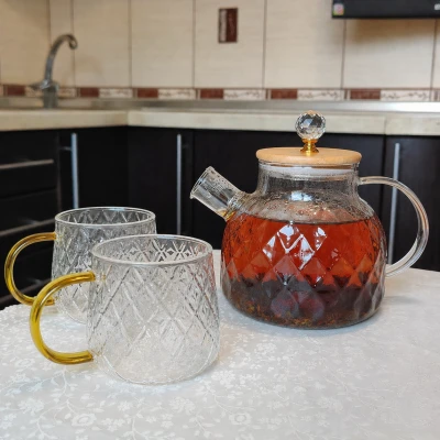 Dark rhombus glass tea set with teapot and two cups